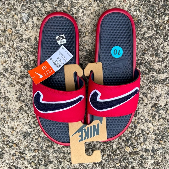 [SOLD offline] Nike Benassi (Just Do It) Slides - Picture 3 of 4